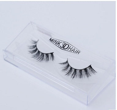 Faux Aurelia lash pair for natural glam styles