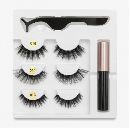 Set of false eyelashes with applicator and mascara in packaging