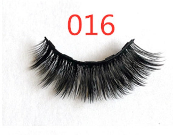 Magnetic eyelash pair compatible with eyelash clusters
