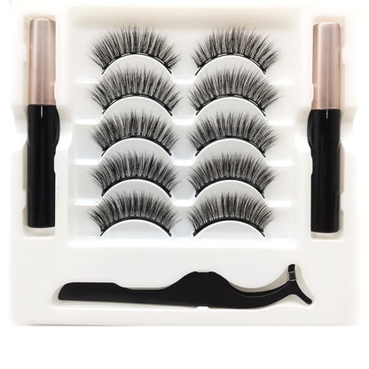 Long lasting magnetic eyelash set for easy lash application