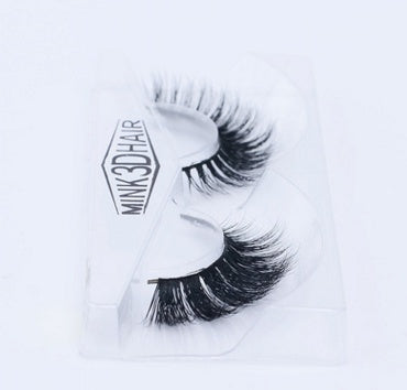 Faux lashes designed to mimic eyelash extensions