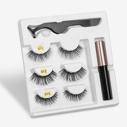 Lightweight magnetic lashes for quick eyelash extension effect