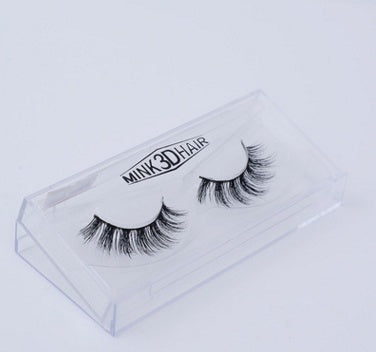 Lightweight faux eyelashes for volume and lift