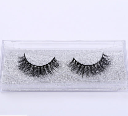 Soft faux eyelashes for salon-quality lash effect